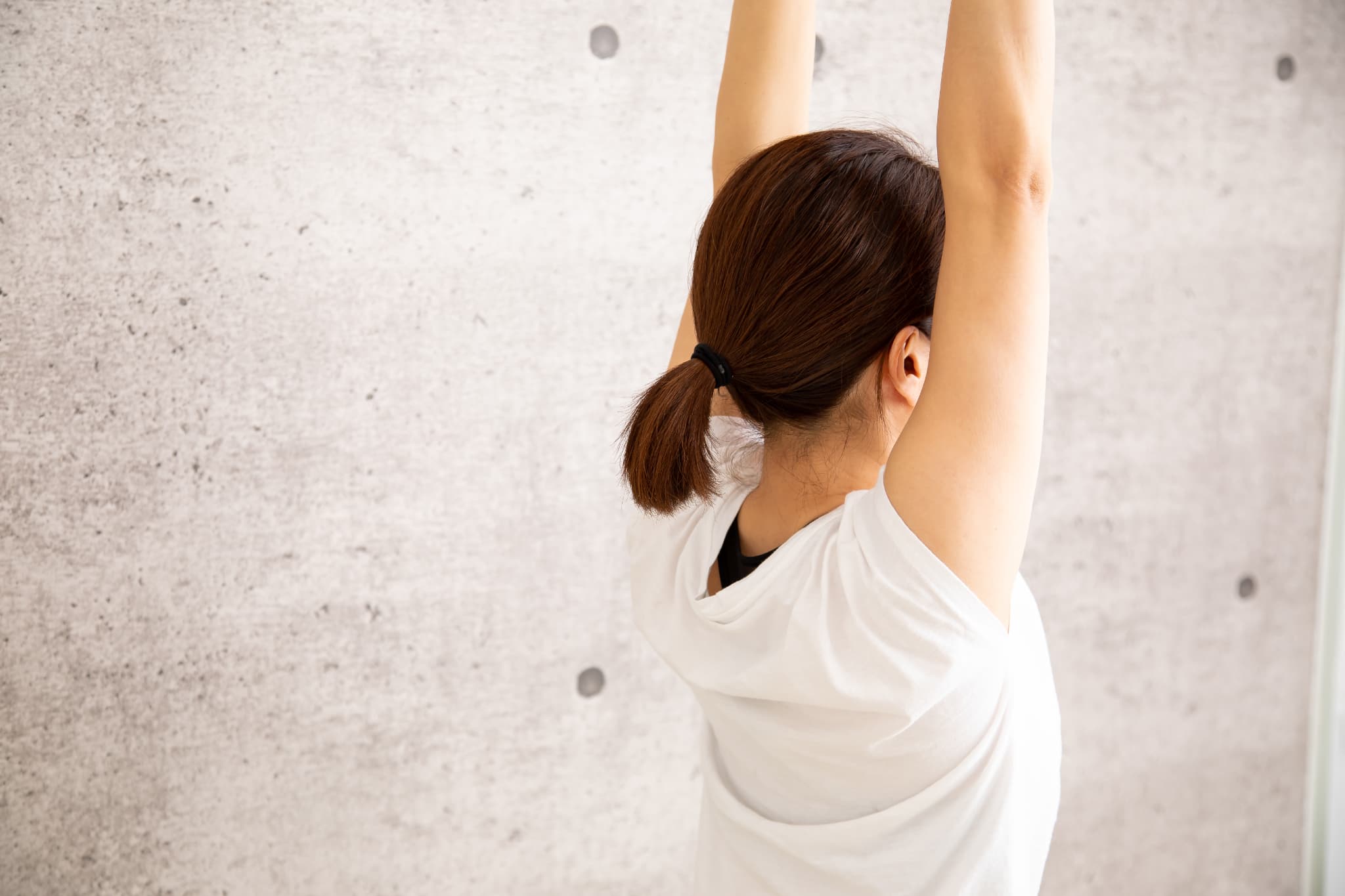 ストレートネック・猫背の根本改善